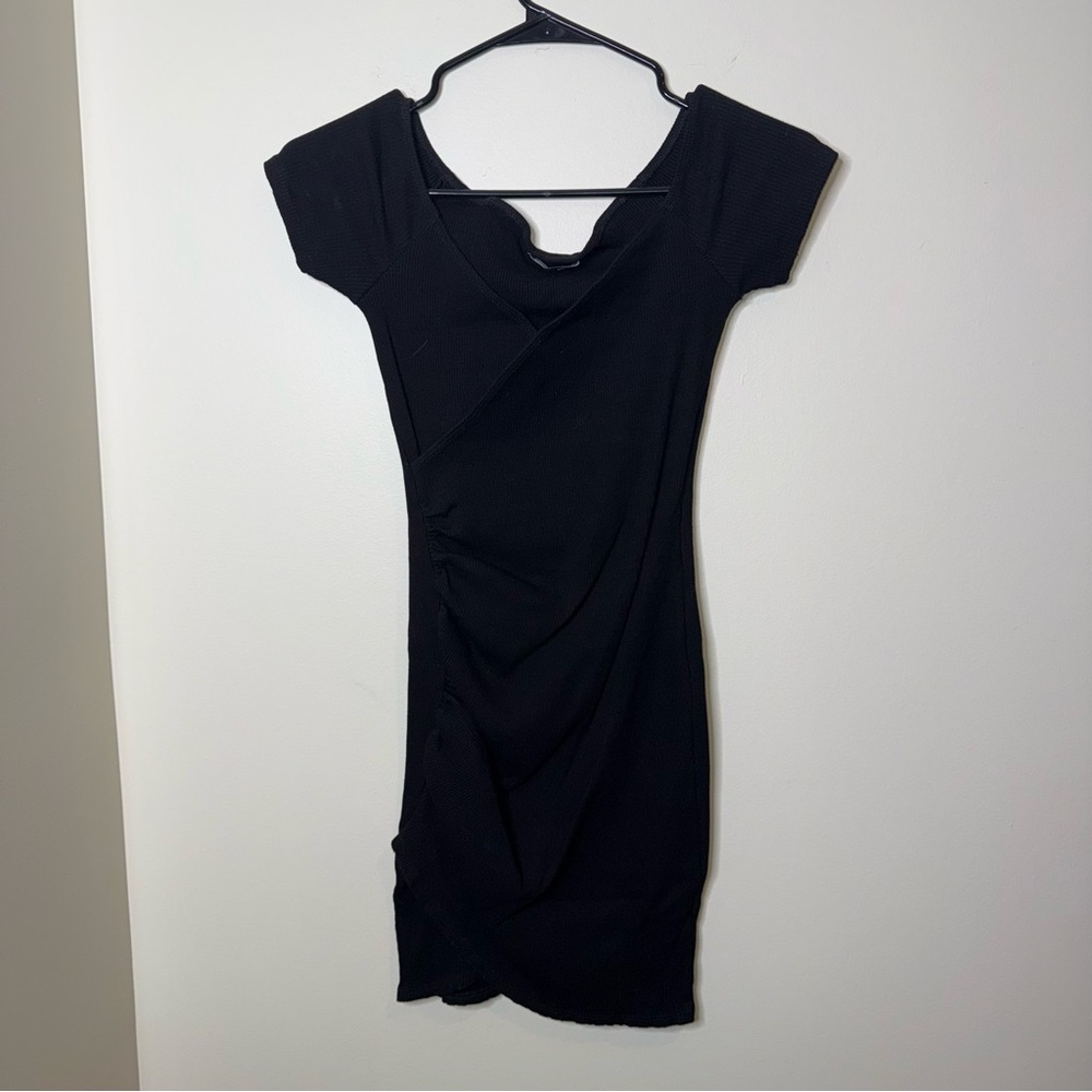 Fashion Nova Black Off-Shoulder The Night We Met Mini Dress - Picture 2 of 5
